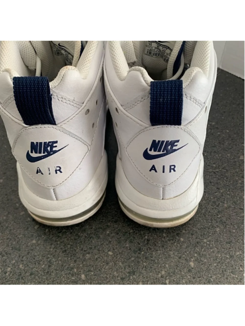 Rare Nike Air Max 2 CB '94 Charles Barkley Retro Basketball Shoes  7Y/ 8 woman